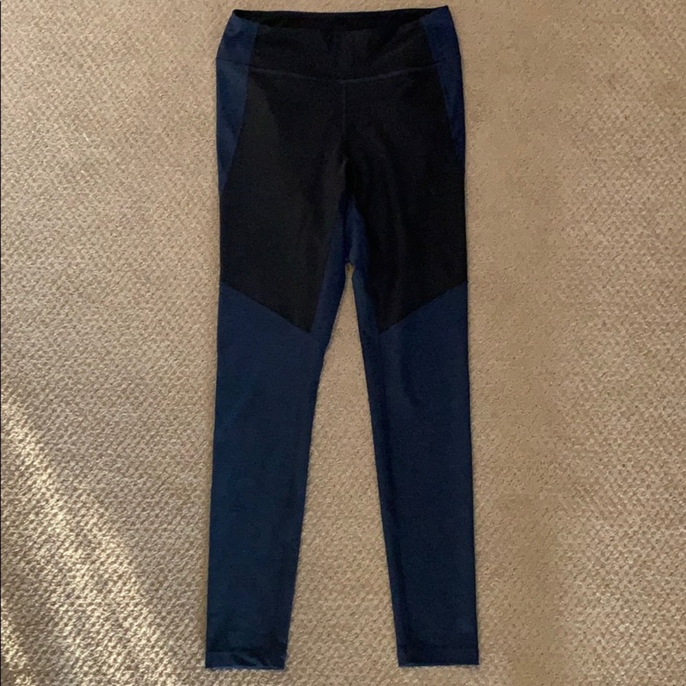 Outdoor Voices Two Tone Warmup Leggings